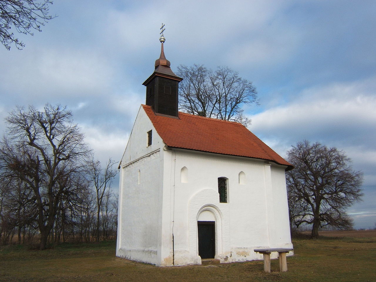 Bakancslistás helyek a Balaton körül – Fehér kápolna, Buzsák