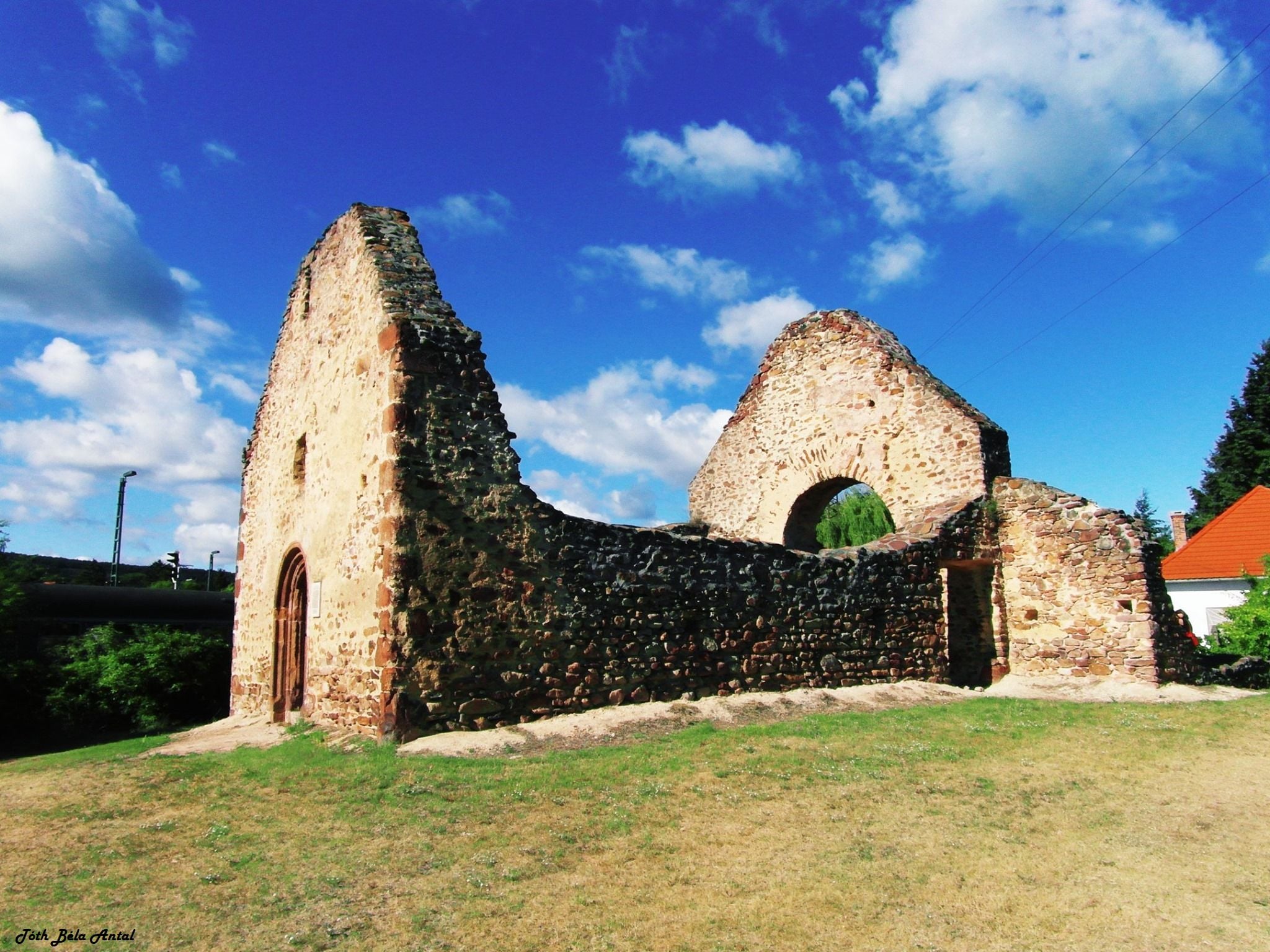 Bakancslistás helyek a Balaton körül – Fülöpi templomrom, Révfülöp