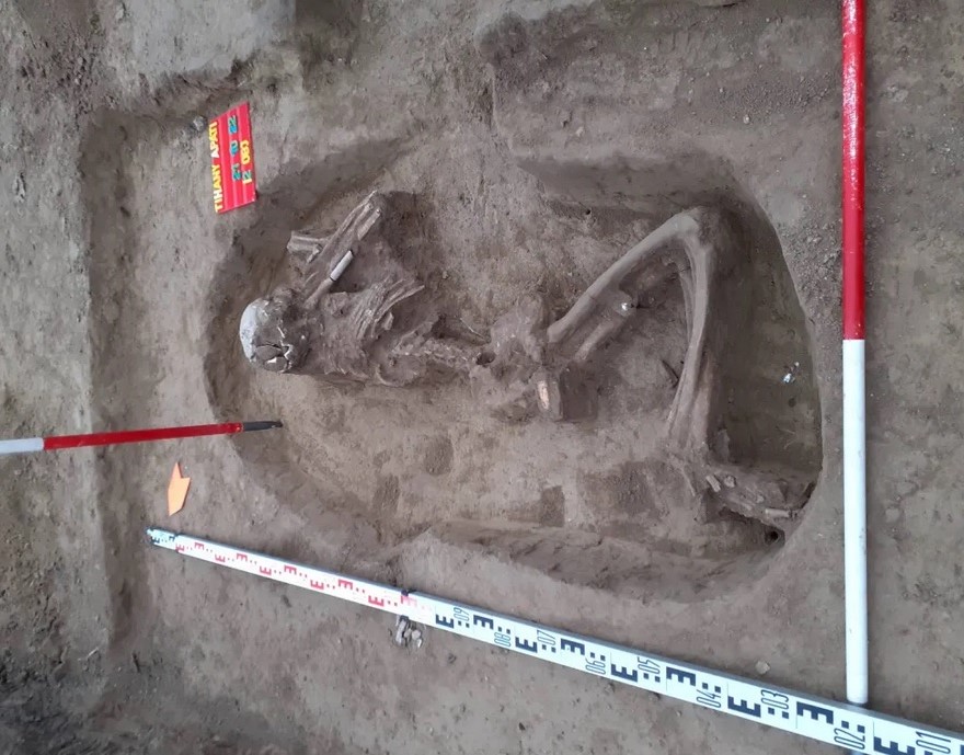 Látványos régészeti leletek kerültek elő a tihanyi bicikliút építése közben
