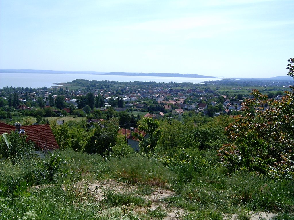 Ez a Balaton legdrágább települése 1,35 millió forintos négyzetméterárral
