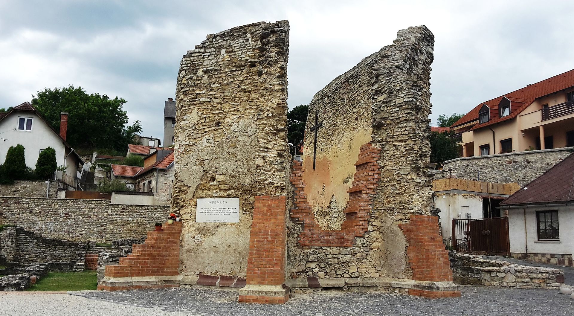Bakancslistás helyek a Balaton körül – Margit-romok (Szent Katalin-kolostor romjai), Veszprém