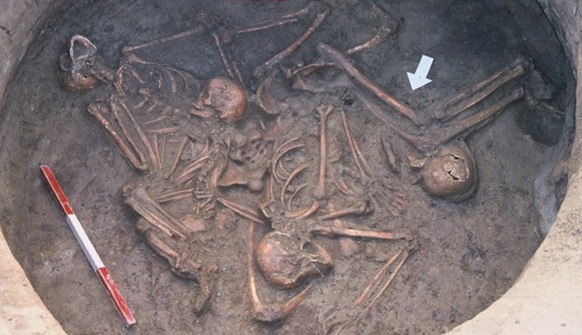 Egy eddig ismeretlen populáció bronzkori leszármazottainak sírját tárták fel a Balaton mellett