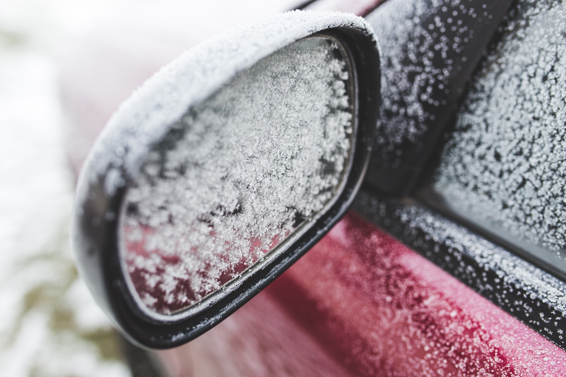 Így utazzunk biztonságosan az autónkkal télen