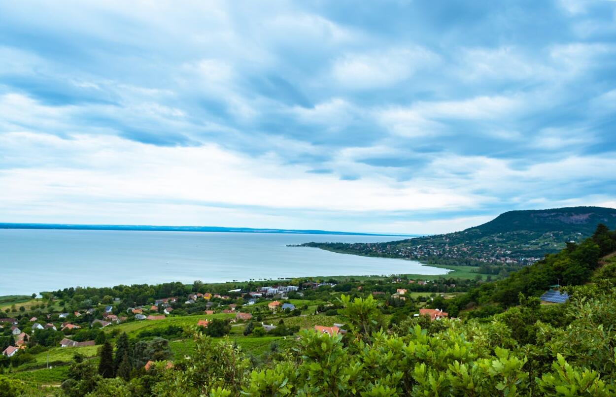 A Balaton körüli biciklizés tökéletes kikapcsolódás lehet