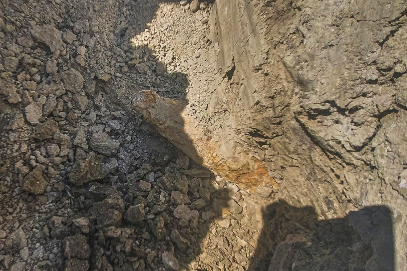 Második világháborús repeszbombát találtak a Balaton Park Circuit boxutcájánál