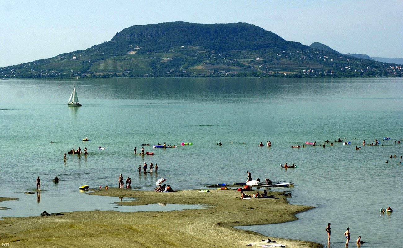 Veszélyben lehet a Balaton ökológiai egyensúlya? Erre figyelmeztet a szakértő