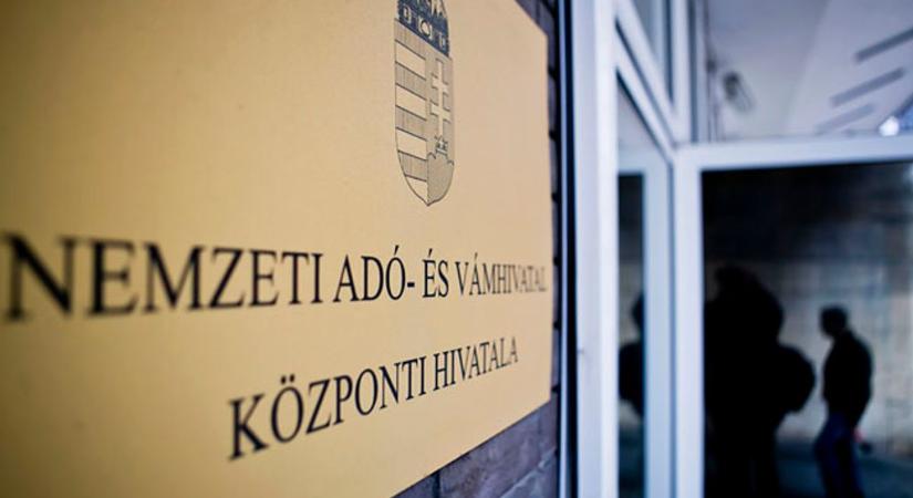 Karácsonyi ellenőrzéssorozatot indított a NAV