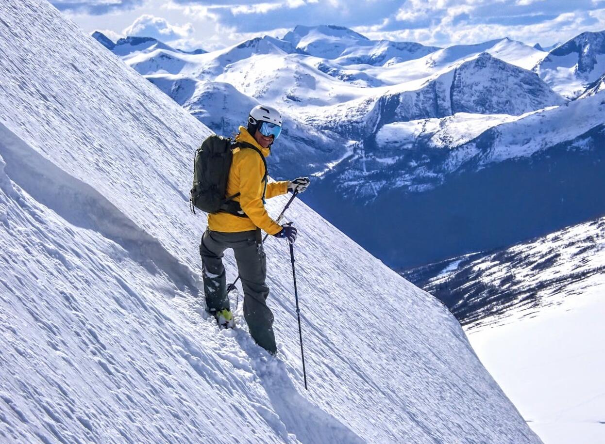 Mit nyújt valójában a síbiztosítás? – Biztonság a téli sportok szerelmeseinek