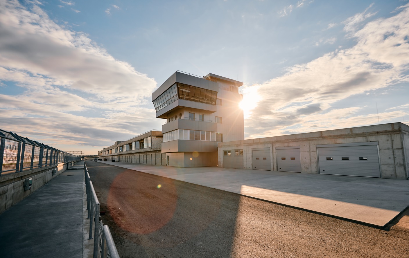 A Hungaroring Sport Zrt. lett a MotoGP és a Superbike-vb magyar futamának promótere