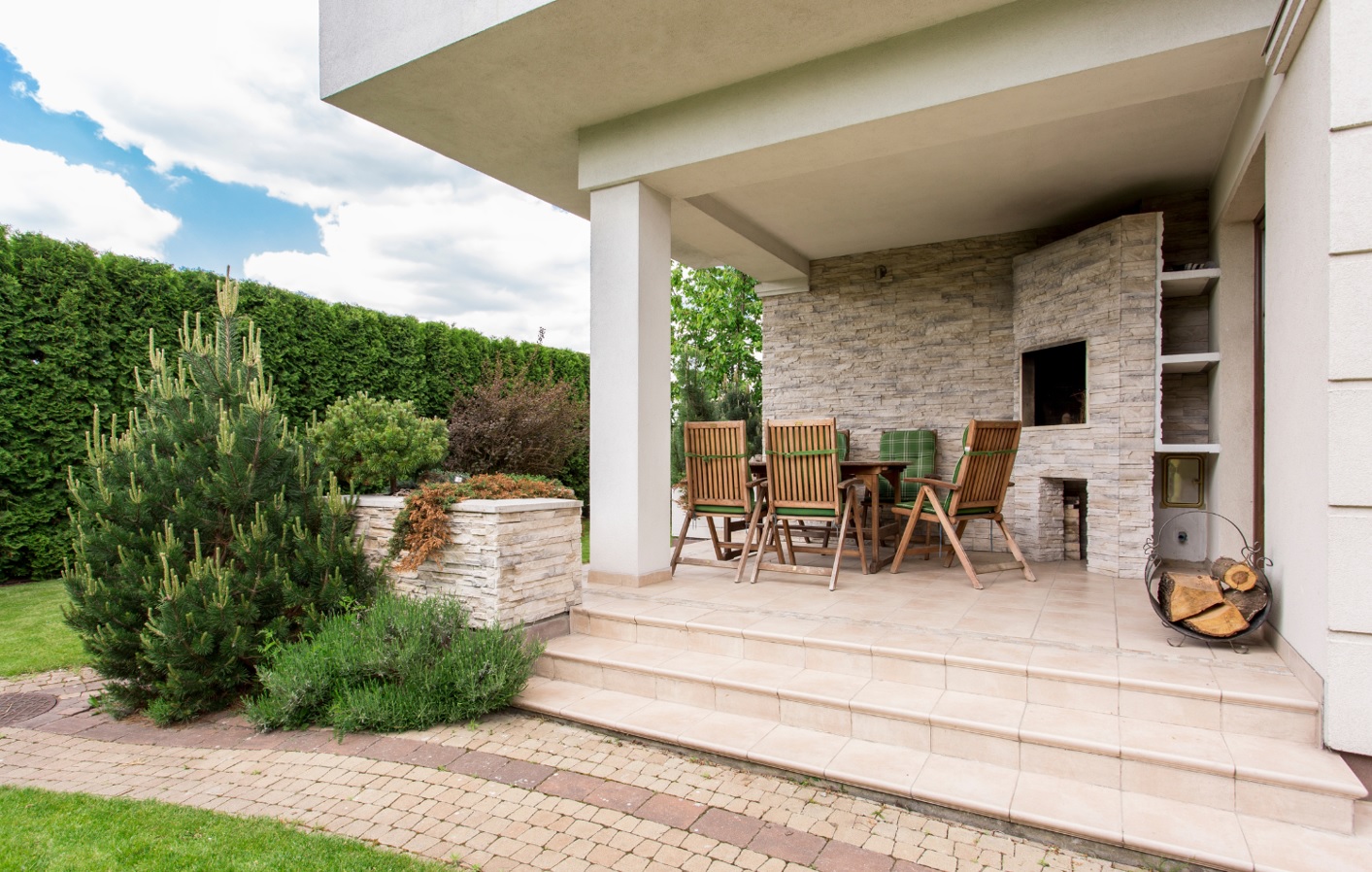 Nyárra hangolva: így csempéssz mediterrán hangulatot a nyaralóba