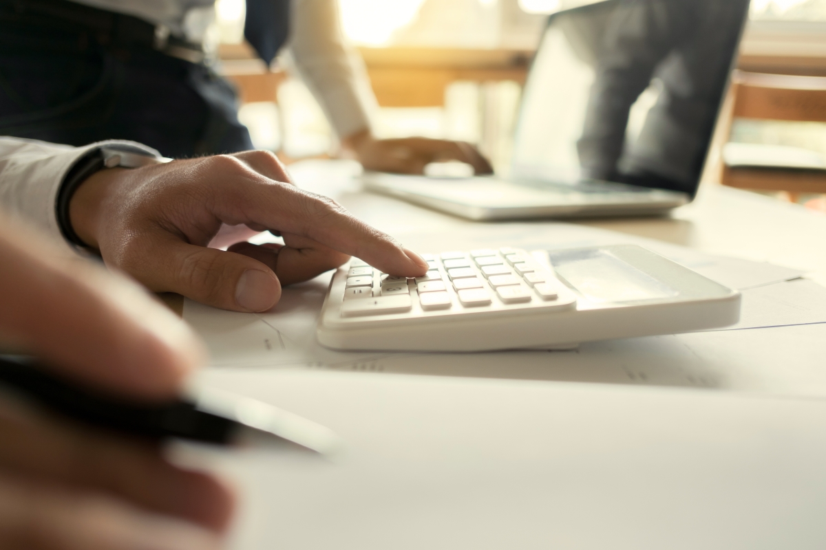 SZJA bevallás és adótervezés 2026-ban