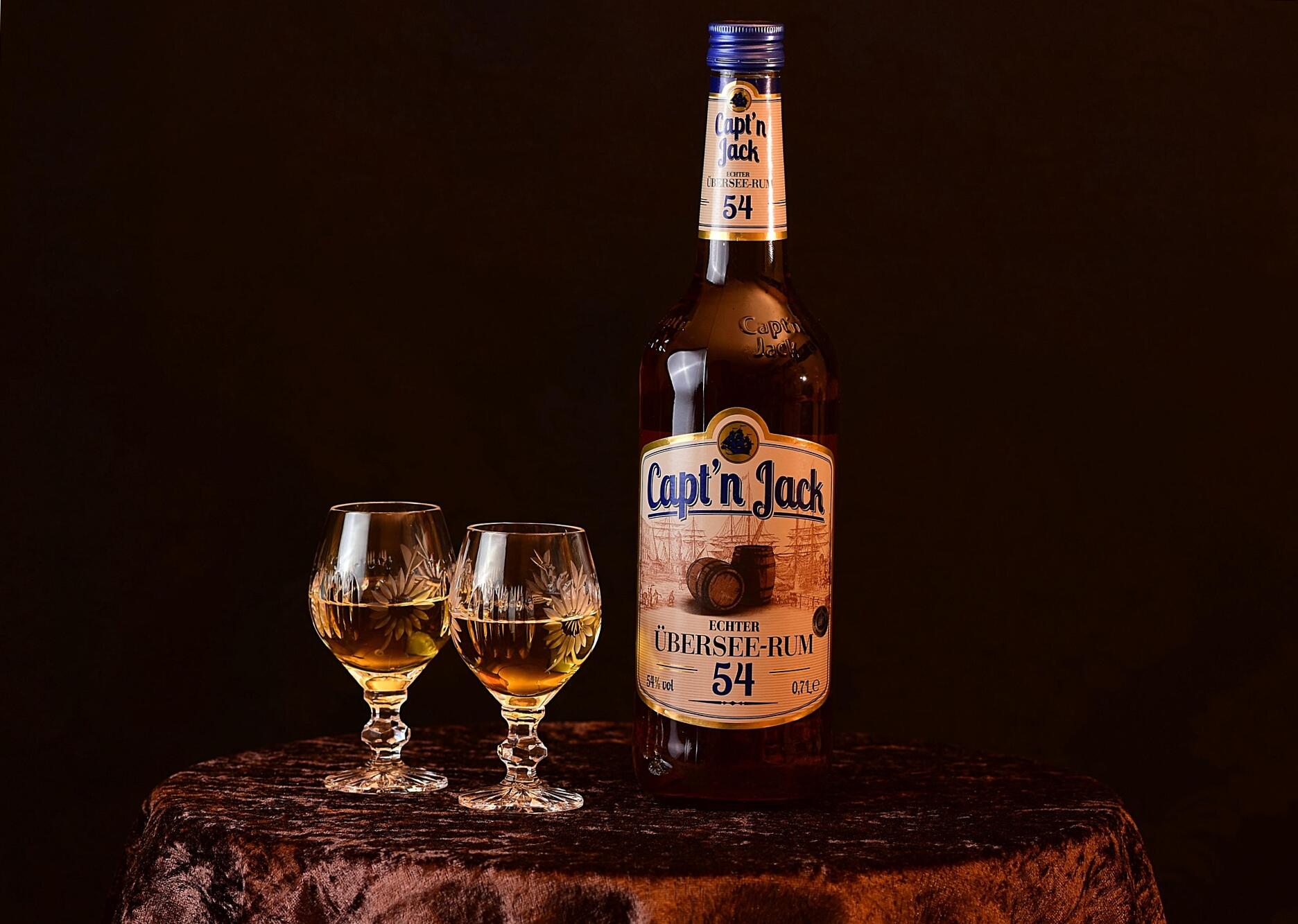 Trópusi napfény egy üvegben: ínycsiklandó rumok a Fülöp-szigetekről