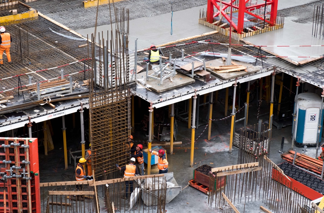Akár 2,5 millió forintos négyzetméteráron is pöröghetnek balatoni ingatlanok a legnépszerűbb helyeken