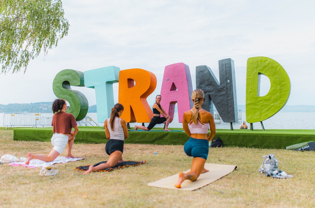 Visszatér a STRAND CITY Zamárdiba
